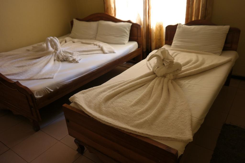 Vilmic Lake Inn & Holiday Bungalow Nuwara Eliya Extérieur photo